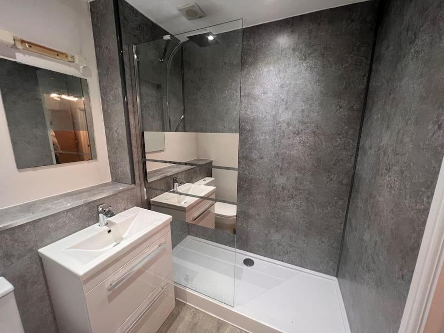 Lincoln View Sleeps 4 Balcony Self Check-In Apartment Luaran gambar