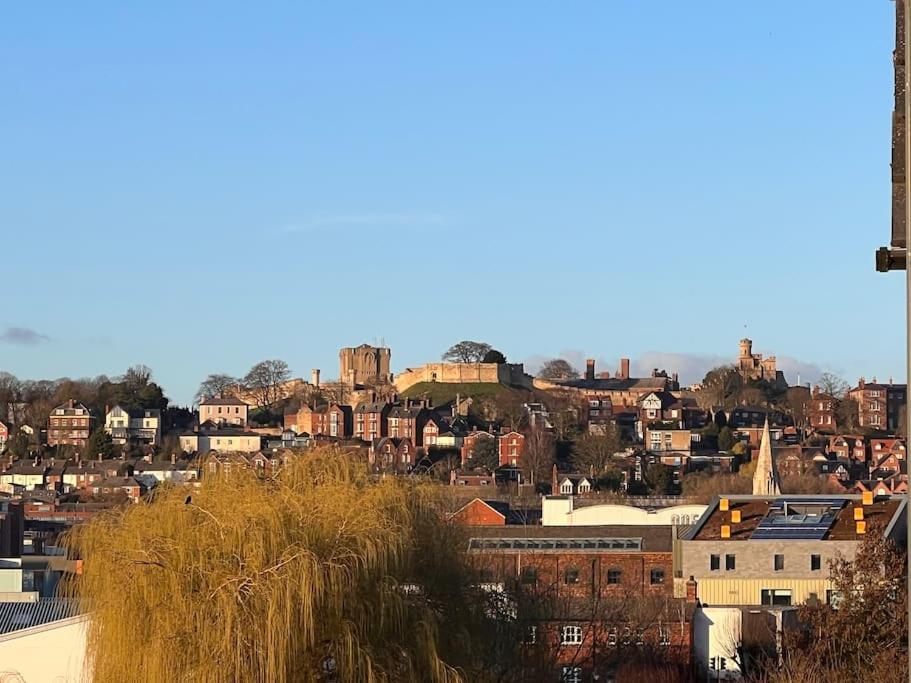 Lincoln View Sleeps 4 Balcony Self Check-In Apartment Luaran gambar